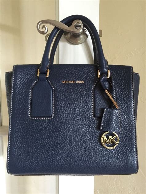 Michael kors navy handbags + FREE SHIPPING 